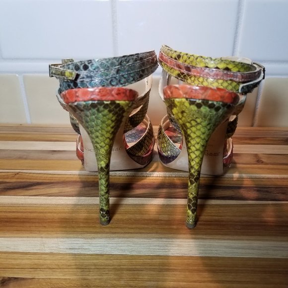 Jimmy Choo Snakeskin Heels size 38 1/2 (8.5 US) - Picture 3 of 13